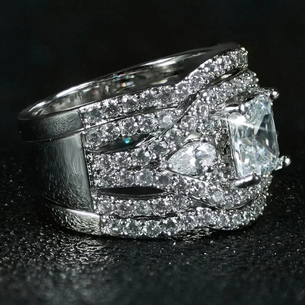 *NEW 18K White Gold Princess Cut Diamond 3PC Ring
